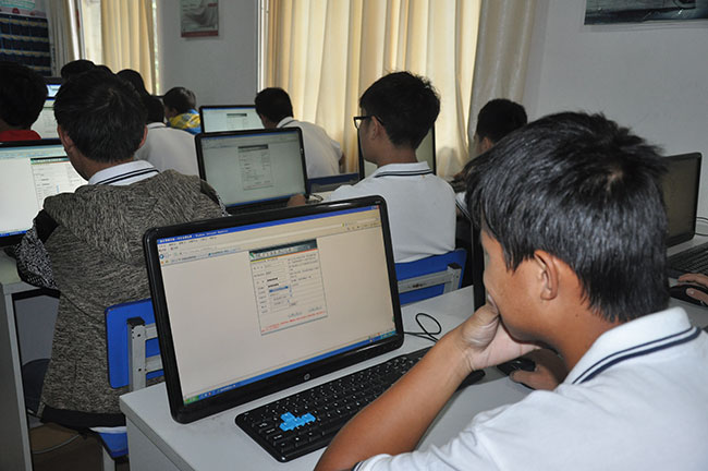 云南新华第二批次志愿紧急补报中-云南新华电