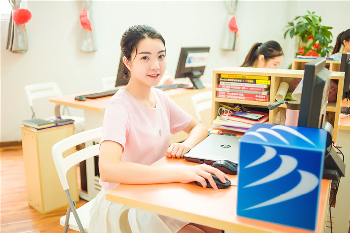 女生学什么技术好?学什么技术有钱途?