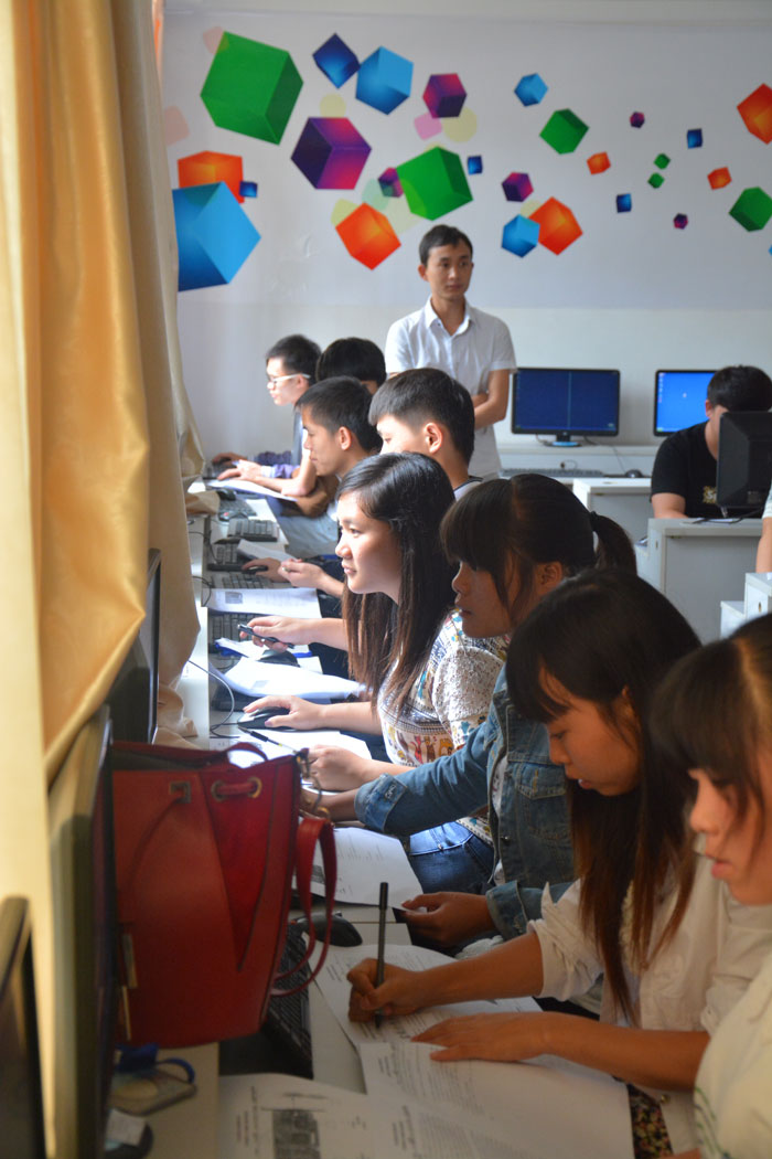 ɶ»ѧУ_ɶ»ѧУɿ_ɶ»ѵѧУ