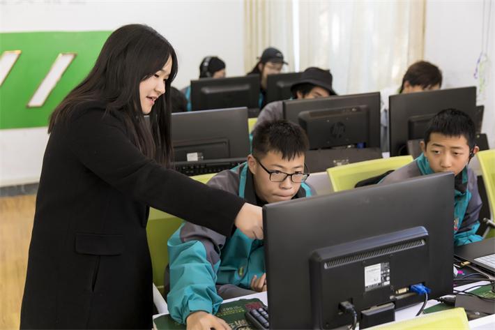 云南新华:初中生考后择校实地考察的必要性!